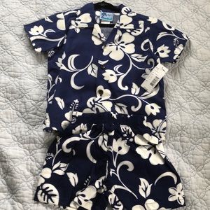 Aloha Attire Set size 3T